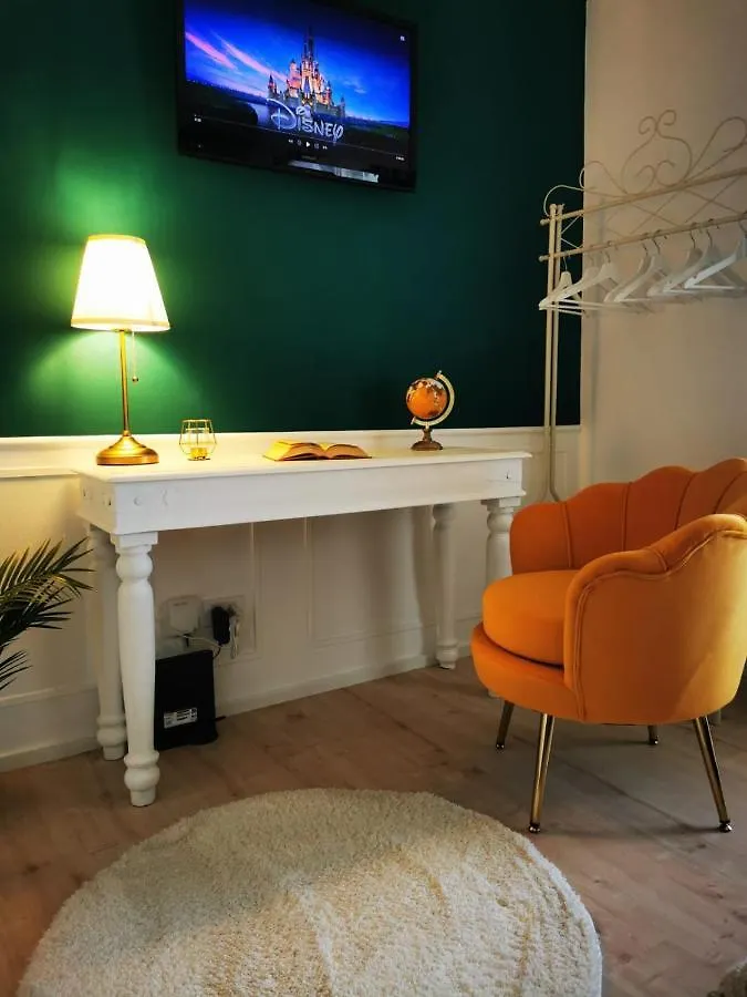 Encanto Apartment Catania Italia